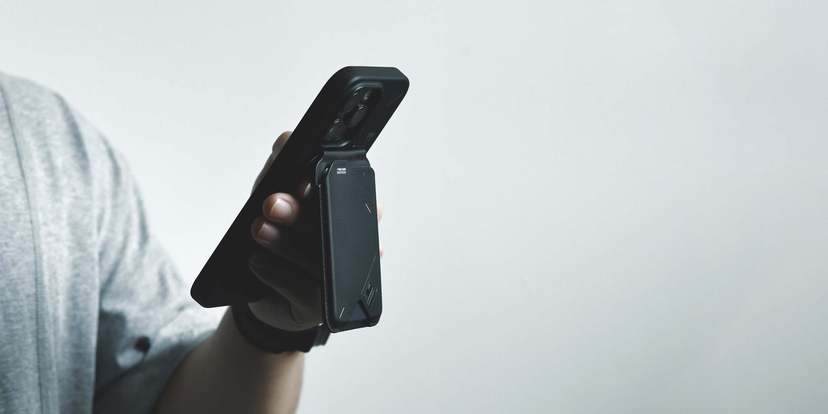 Aulumu G02 Magnetic Flip Wallet მაგნიტური საფულე სადგამით